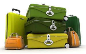 Baggage set in green and acid colours